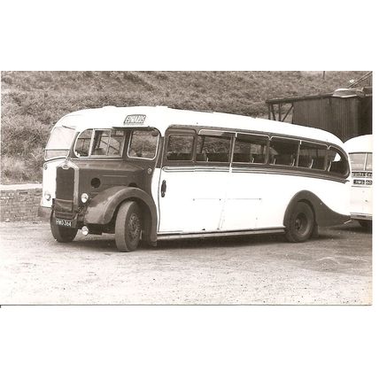 Black & White Photo of Edward's Coaches of Lydbrook - HWO 364 ex. Red & White