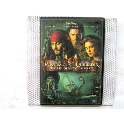 Pirates of the Caribbean: Dead Man's Chest Johnny Depp [DVD]