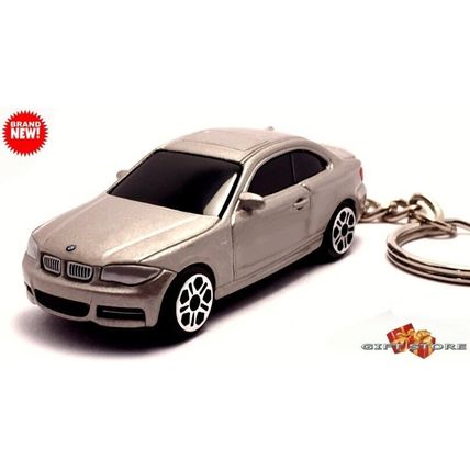 RARE KEYCHAIN GOLD BMW 1 SERIES 120i~128i~135i CUSTOM Ltd EDITION GREAT GIFT