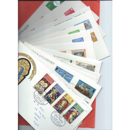Guernsey stamps. 16 FDC from 1972 to 1980. 1972 Royal Silver Wedding etc (F322