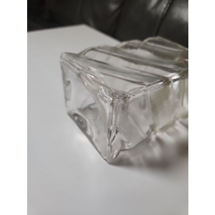 Vintage I W HARPER GLASS DECANTER