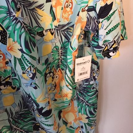 NEW Men's Bluey Button Up Medium (38/40) Short Sleeve Shirt