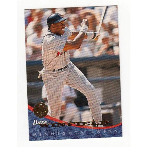 1994 Leaf baseball Dave Winfield card #137 - NM - HOF-Twins