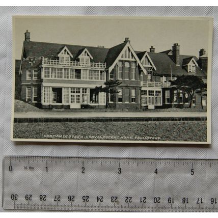 vintage postcard Herman De Stern Convalescent Home, Felixstowe