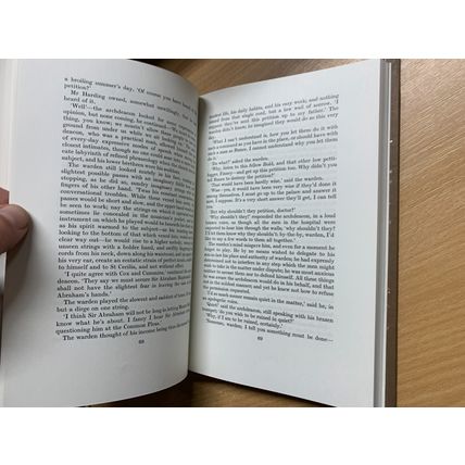 1976 FOLIO SOCIETY ANTHONY TROLLOPE "THE WARDEN" FICTION BOOK & SLIPCASE (P4)