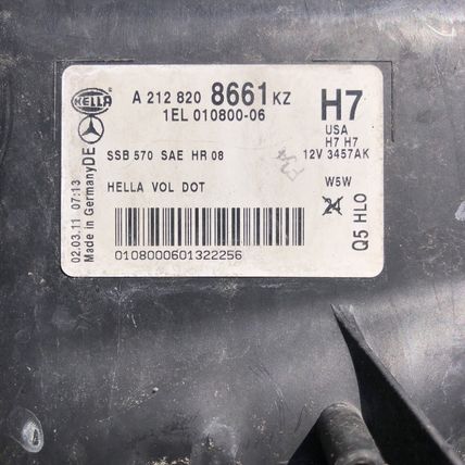 2010-2013 Mercedes E 350 550 400 Headlight Right Passenger Halogen 2128209661