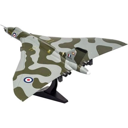 AVRO VULCAN B.MK 2 RAF NO.101 SQN XM575 ENGLAND 1975 - CORGI AA27204 1/72