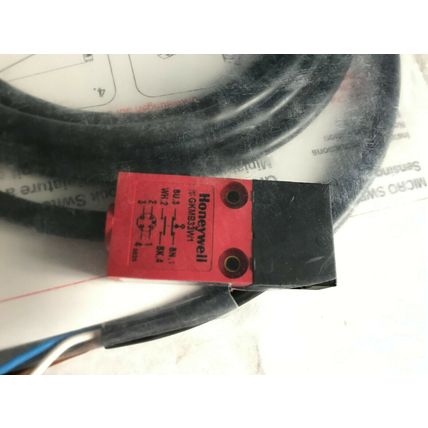 NEW HONEYWELL GKMB33W1 XP-4042, MINIATURE SAFETY INTERLOCKING SWITCH 120-240v,SG