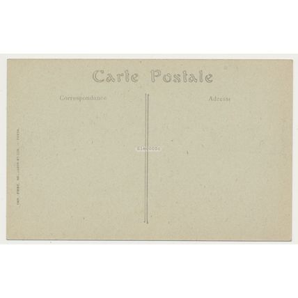 ABBEVILLE La Nef de l'Eglise Saint-Vulfran France RPPC ND 18 c1910