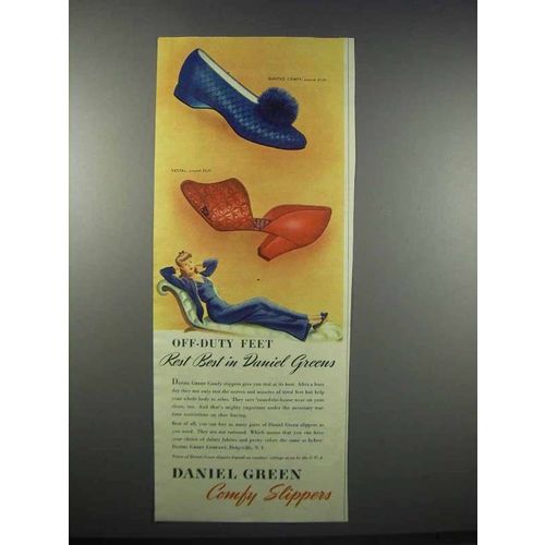 1943 Daniel Green Slippers Ad - Quilted Comfy, Vestal