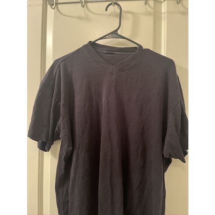 Men's Short Sleeve T-Shirt V Neck Black