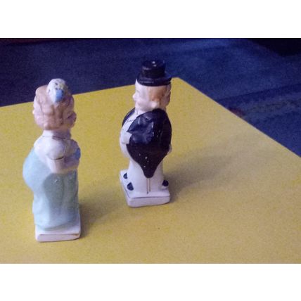 Old Vintage Original Bride & Groom Salt & Pepper Shakers 1950s