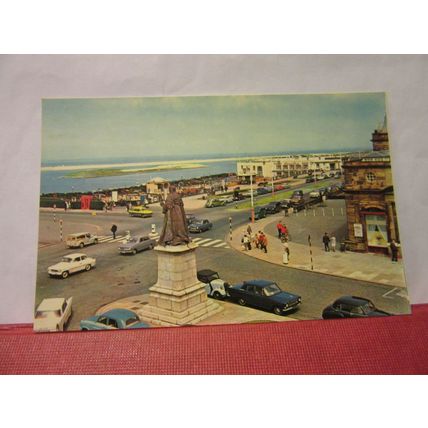 THE PROMENADE, SOUTHPORT, LANCASHIRE unused postcard dated 1970 =