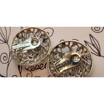 Vintage Sarah Coventry Frozen Lace Clip On Earrings