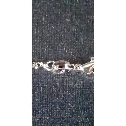 Vintage 1970-s 925 Sterling Silver MUM Locket Pendant on Modern 20 inch Chain.