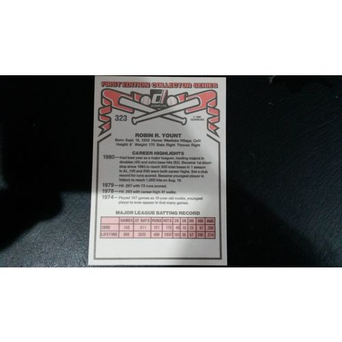 1981 Donruss Card # 323 Robin Yount Very Good (3) Milwaukee Brewers