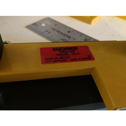 NEW EUCHNER RIEGEL TZ-C SAFETY BOLT 057737,CJ