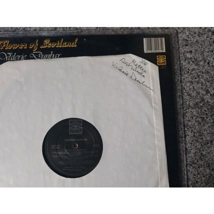Valerie Dunbar – Flower Of Scotland (KLP46) 1984 (LP) - Signed Inner Sleeve