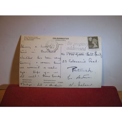 ROYAL RESIDENCES,,, used postcard. Colourmaster 1981 postmark =