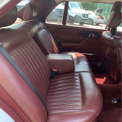 1986 Mercedes-Benz 560SEL