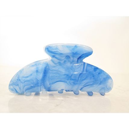 Marbled turquoise blue and white acrylic hair claw clip