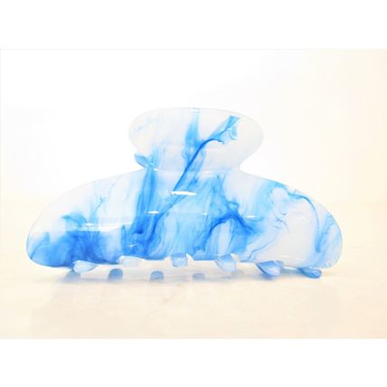 Marbled turquoise blue and white acrylic hair claw clip