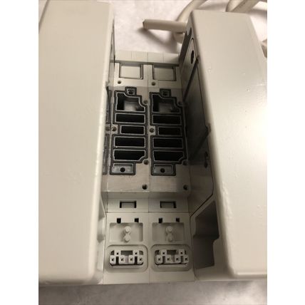 NEW SMC VV5QC41 02N7TFD3 PNEUMATIC VALVE MANIFOLD VQ 4000 8MC SMC 050,VLV,AM