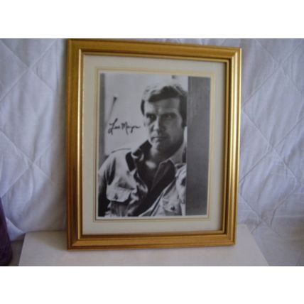 Vintage Autograph Lee Majors Framed Photo Six Million Dollar Man Series + COA