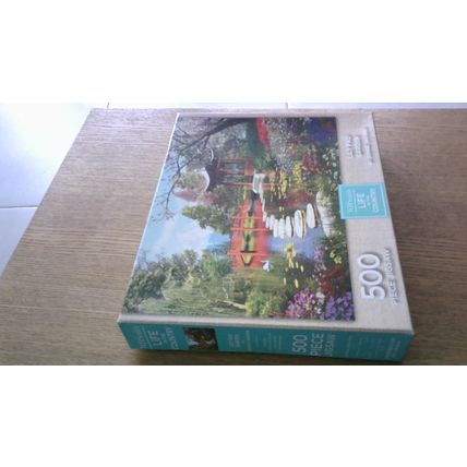 LILY PAD GARDEN by Dominic Davison Jigsaw Puzzle (500 Piece) W H Smith (2019)