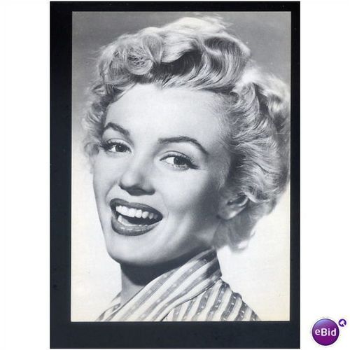 Cinema 232-004 MARILYN MONROE Postcard by Classico