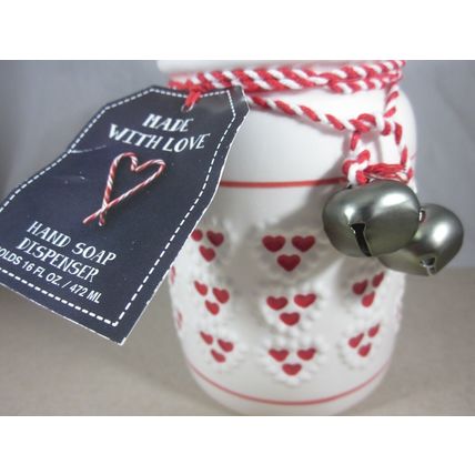 Bath & Body Works Deep Cleansing Hand Soap Dispenser Hearts Bells