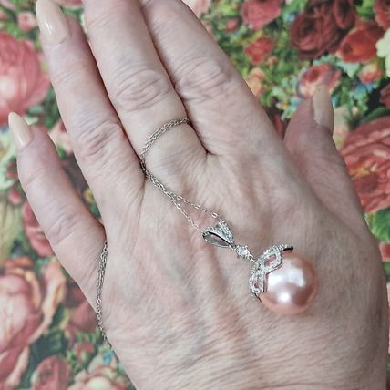Haliotis Asinina Pink Pearl & Zircon Pendant & 18" Chain Rhodium on 925 Silver