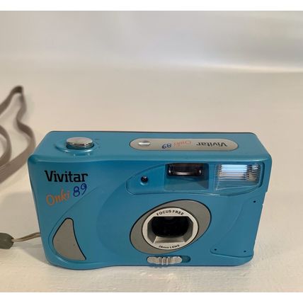 Avon Vivitar Lasting Impressions Onki 89 35mm Camera Blue Parts Only