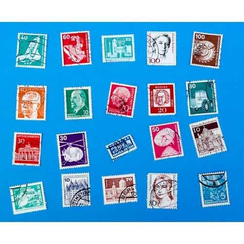 World Selection 0056 - Germany Used Stamps - 20 Stamps - Unchecked
