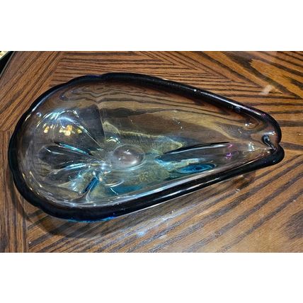 GORGEOUS HEAVY HAND BLOWN GLASS DARK BLUE GREEN OVAL DISH
