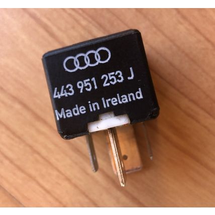 Volkswagen VW Audi Relay 443951253J OEM #213 Black D2