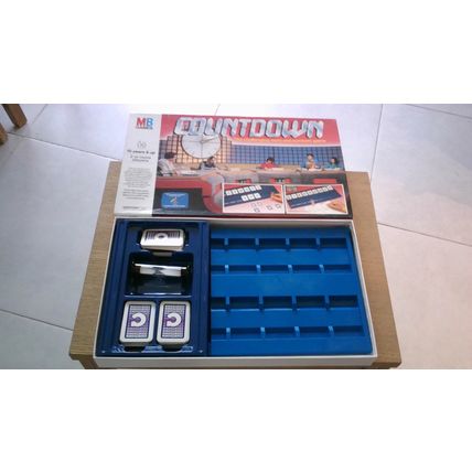 COUNTDOWN: Channel Four TV Tie-In Game. MB Games (Vintage 1986)