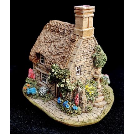 Lilliput Lane Nightingale Cottage Collectable Thatched Vintage Ornament