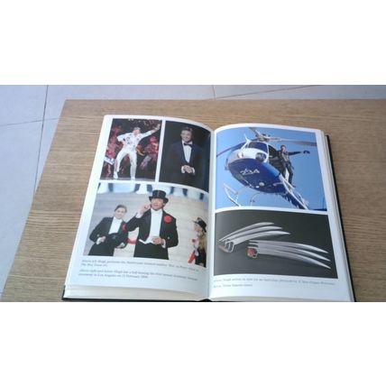 HUGH JACKMAN: THE BIOGRAPHY. Anthony Bunko (Ex-Library 1st Edn Hardback) 2010