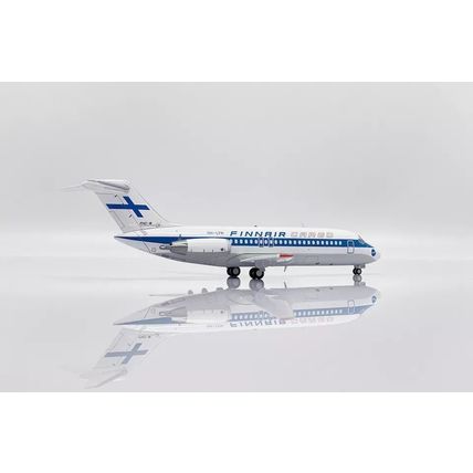 DC-9-15(F) FINNAIR CARGO REG: OH-LYH WITH STAND - JC WINGS LH2374 1/200