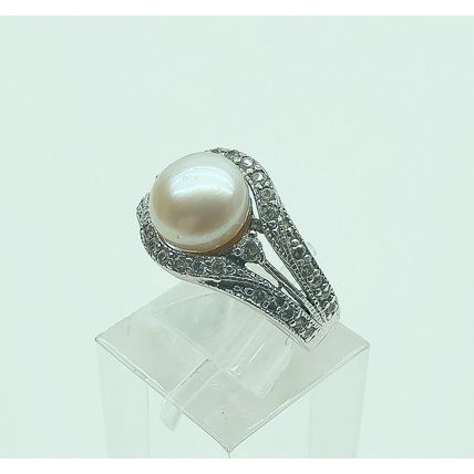 Vintage Art Deco Style 925 Sterling Silver and Cultured Pearl and Crystal Ring