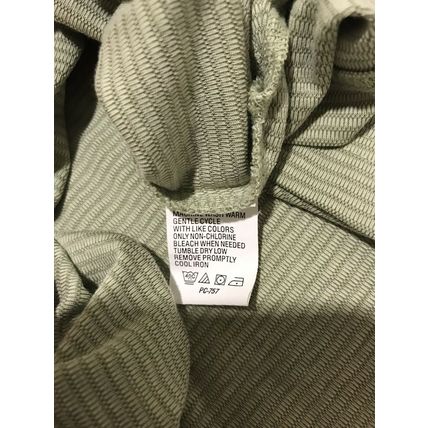 VanHeusen Studio Mens Shirt XL T-SHIRT Crew Neck Short Sleeve See Photos!