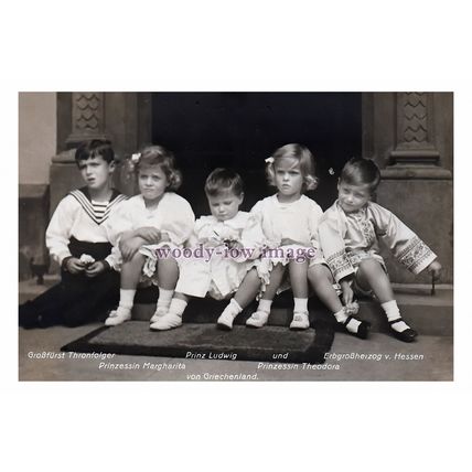 rs1766 - Tsarevich Alexei of Russia with other Royal Children - print 6x4