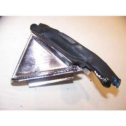 1967 1968 CHRYSLER NEWPORT CUSTOM 4D HT RH REAR DOOR WINDOW TRIM OEM #2491484