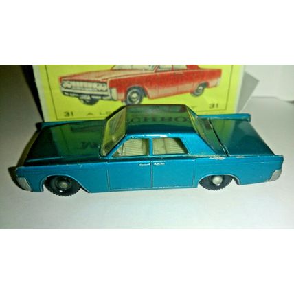 Matchbox - No31 Lincoln Continental - new copy box
