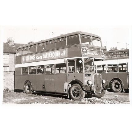 Black & White Photograph of Thames Valley Traction Co. Ltd. - FBL 29