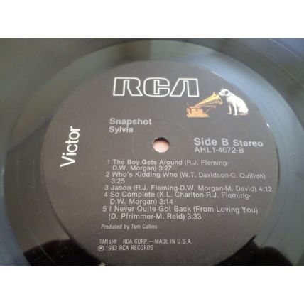 SYLVIA - SNAPSHOT -1983- 10 Track - USA - 12" vinyl LP - RCA VICTOR - AHL1-4672