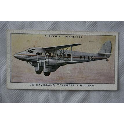 1935 Players Aeroplanes (Civil) No. 10 De Havilland Diana Class