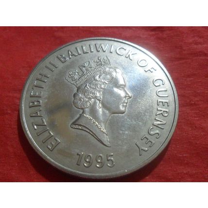 1995 Elizabeth II £5 - Bailiwick Of Guernsey