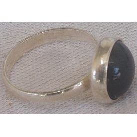 Round onyx ring C